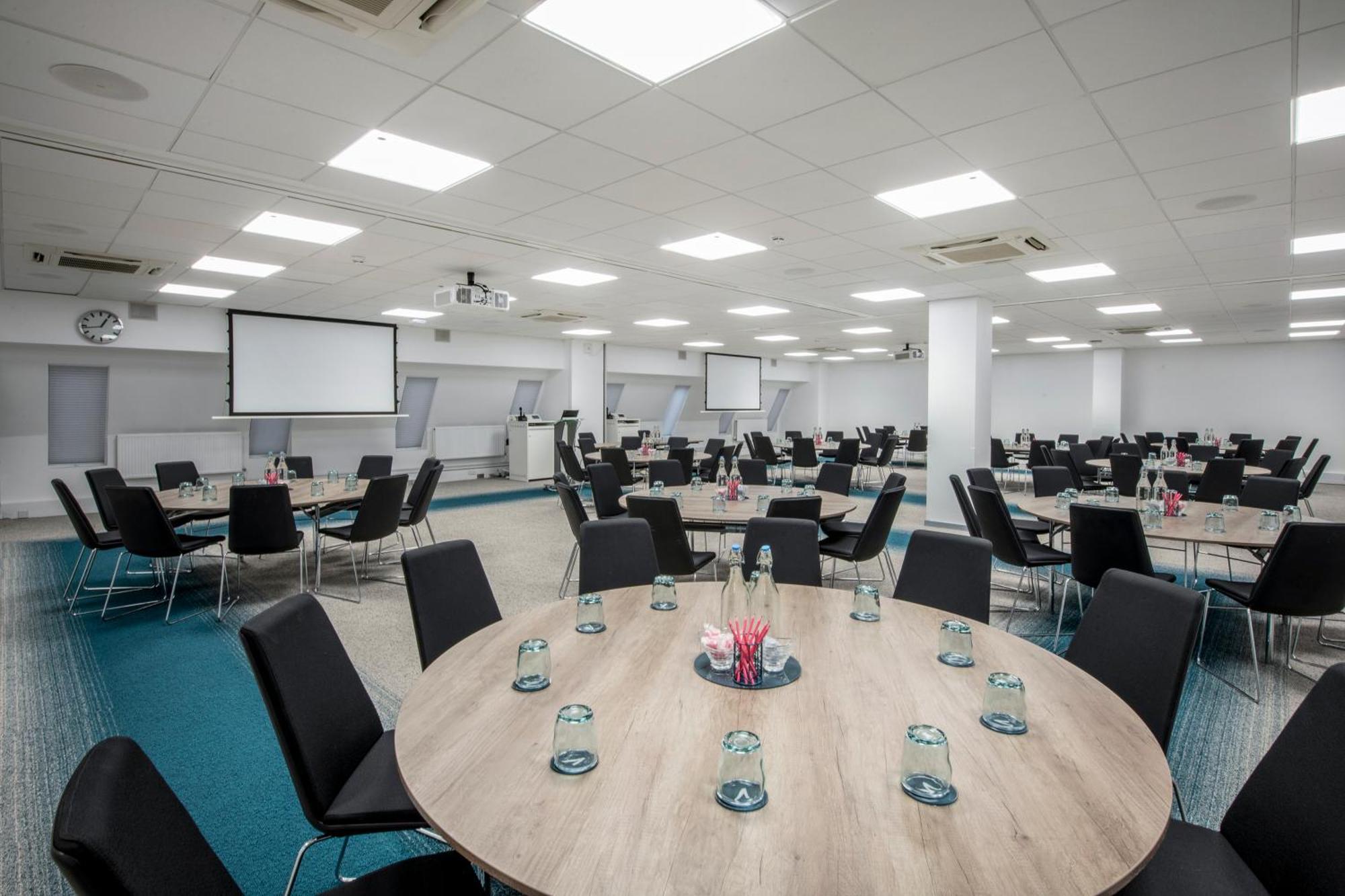 Conference Aston Hotel - Birmingham City ภายนอก รูปภาพ