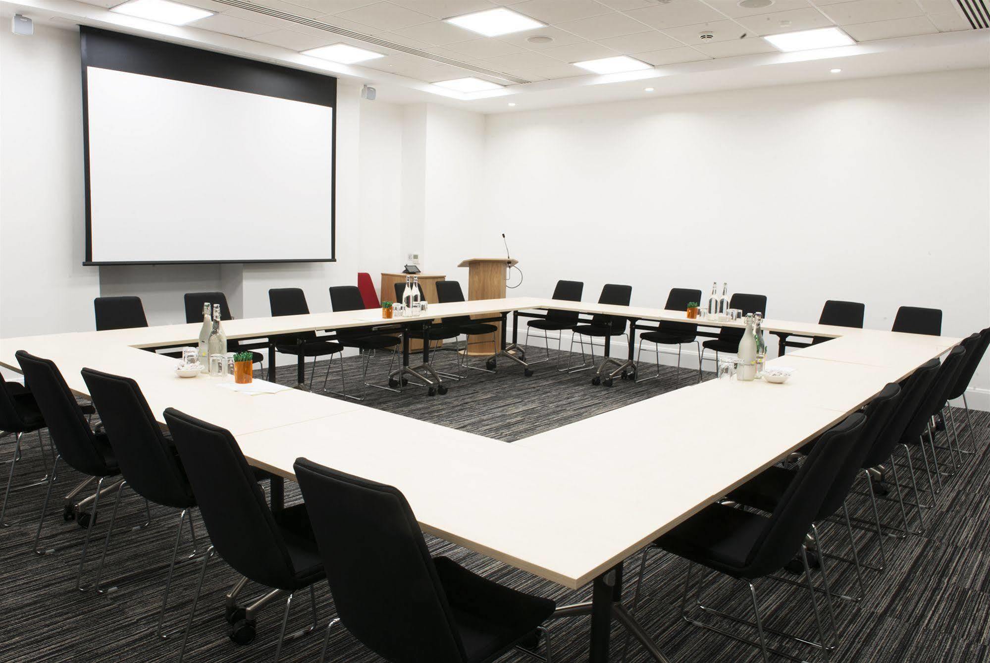 Conference Aston Hotel - Birmingham City ภายนอก รูปภาพ